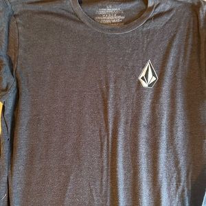 Volcom tee